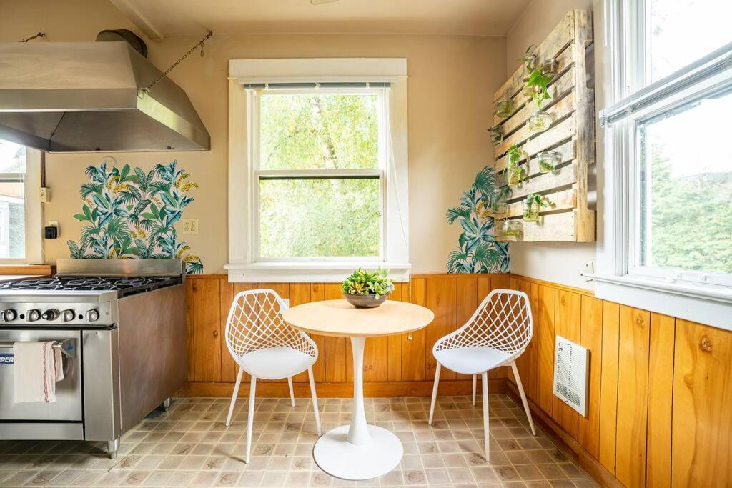 Charming 1Bd Suite In Capitol Hill - Foxglove Inn Seattle Buitenkant foto